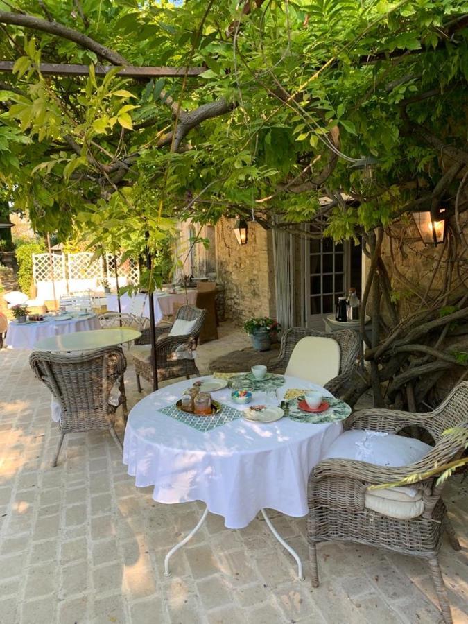 Le Clos De Lucie Lagnes Buitenkant foto